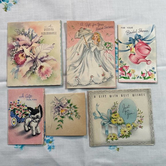 Lot of Kitsch Shower Cards and Wedding Cards - Picture 1 of 10